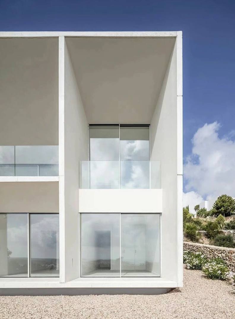Seamless Indoor Outdoor Living Area Aluminium Sliding Door